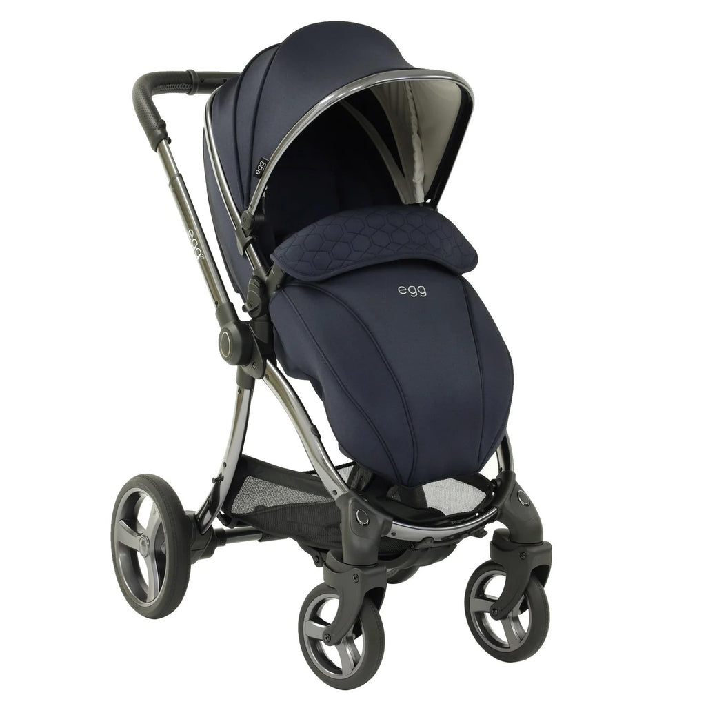 Silver hotsell egg pram